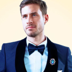 How Can a Brooch for Men Transform an Ordinary Outfit into a Signature Look?